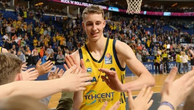 只进关键球,阿尔瓦雷斯在国家队近7球都是在正式比赛打进的