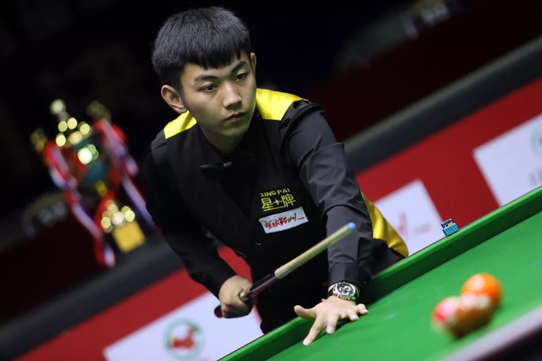 我国男女蹼泳选手创个人佳绩 闯入决赛